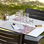 Campanile Bordeaux Ouest - Aeroport 3*