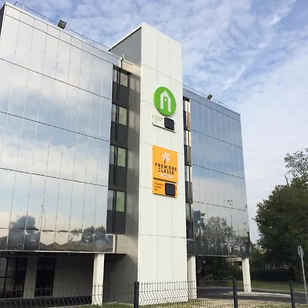 Campanile Bordeaux Ouest - Aéroport 3*