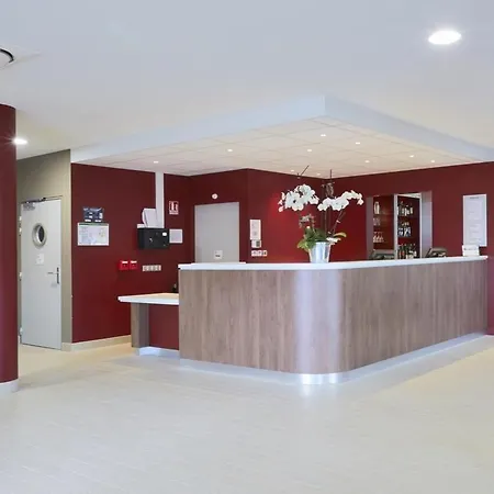 Campanile Bordeaux Ouest - Aéroport 3*