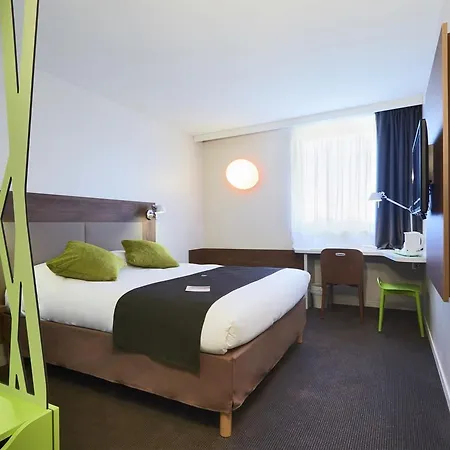 Campanile Bordeaux Ouest - Aeroport Hotel Mérignac