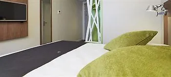 ホテル カンパニール ボルドー ウエスト メリニャック アエロポール 3*
