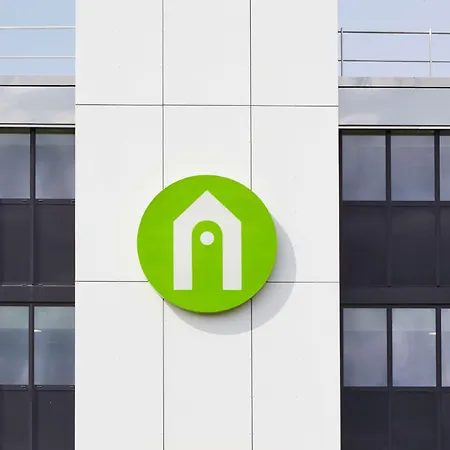 Hotel Campanile Bordeaux Ouest - Aéroport 3*