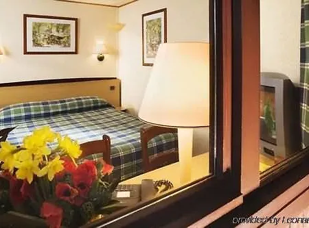 Campanile Bordeaux Ouest - Aeroport Hotel Merignac (Gironde)