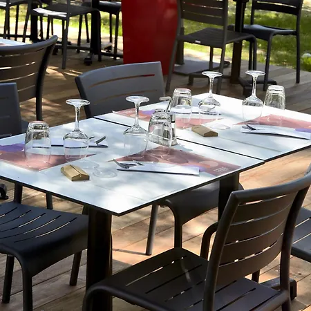 Campanile Bordeaux Ouest - Aeroport 3*