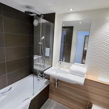 Hotel Campanile Bordeaux Ouest - Aéroport