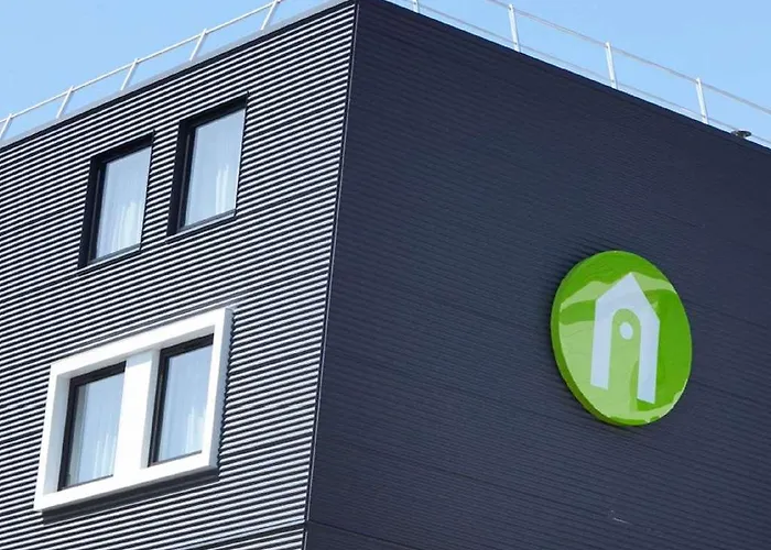 מלון Campanile Bordeaux Ouest - Aeroport 3*