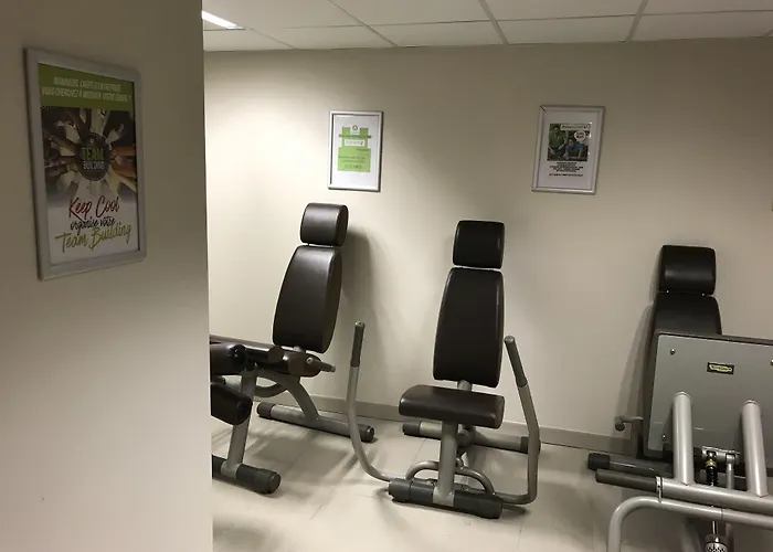 Campanile Bordeaux Ouest - Aeroport מלון 3*