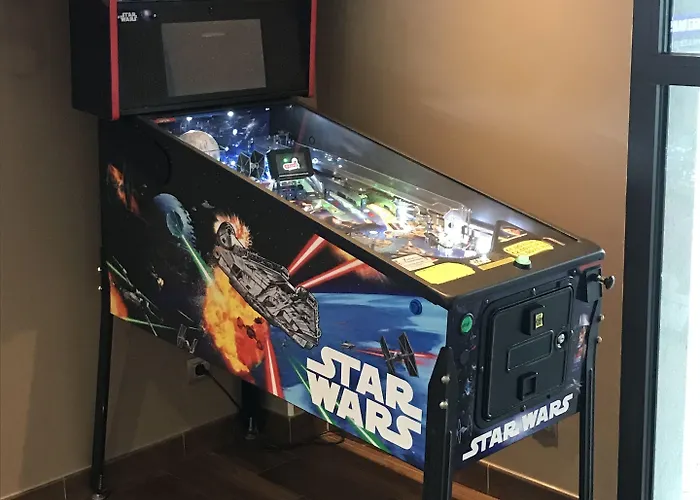 Campanile Bordeaux Ouest - Aeroport Отель Мериньяк