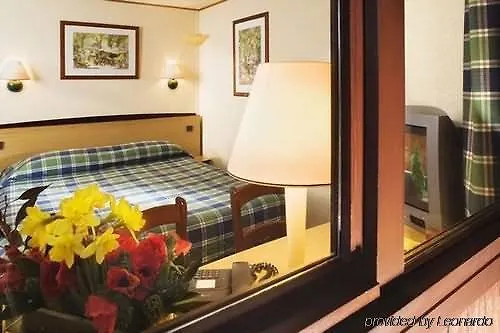 Campanile Bordeaux Ouest - Aeroport מלון Mérignac