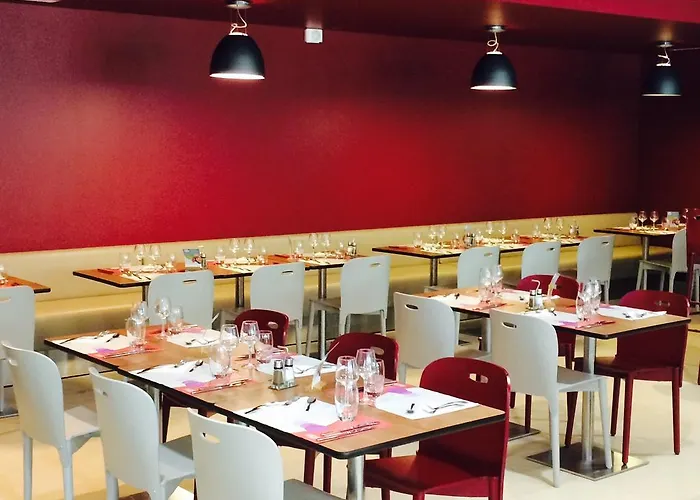 מלון Campanile Bordeaux Ouest - Aeroport 3*